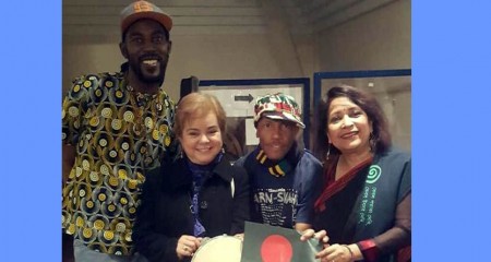  কবি শামীম আজাদের এথেন্সে আবাসিক কবির সম্মাননা লাভ